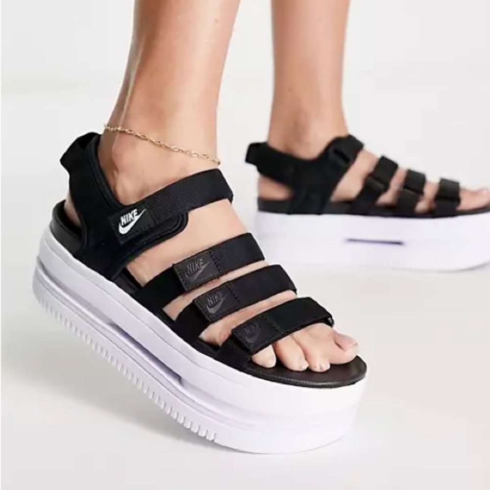Nike Icon Sandals IOB